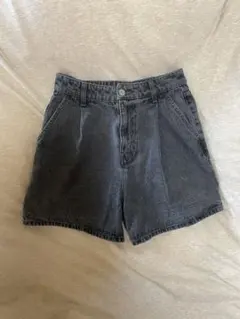 ゆったりデニムショートパンツ