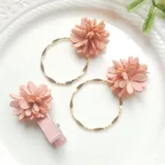 【5】くすみピンクツイードフラワーのイヤリング&ベビークリップ