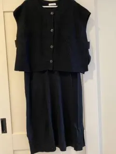 グローバルワーク黒のニットワンピース（長袖）