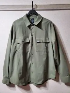 GAPロゴ ナイロン ユーティリティシャツ