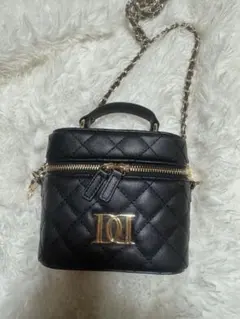 ダーリッチ キルティングスクエアミニバッグ