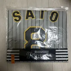 阪神タイガース 佐藤輝明 チャンピオンエンブレム レプリカ
