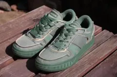 Lacoste L001 ラコステ　スニーカー　26cmのサムネイル