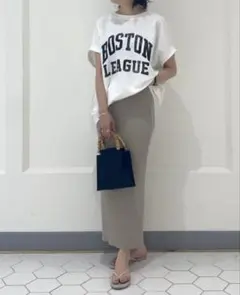 極美品☆リヴドロワ 【ゆったりシルエットが魅力】ミニ裏毛ロゴカットソーのサムネイル