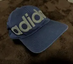 特割ビックロゴadidas ロゴ入り ネイビーキャップ