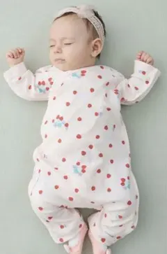 いちご　カバーオール　50-60サイズ