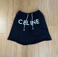 CELINE ブラック ロゴストラップ付きショートパンツ 46 CELINE ブラック ロゴストラップ付きショートパンツ 46 - メルカリ