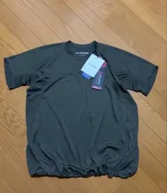 and wander ベンチレーションプルオーバーシャツ、ブラック、サイズ3