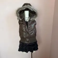 ダウンベスト ファー付きフード　フェアリーグラウンジ　y2k 00s'