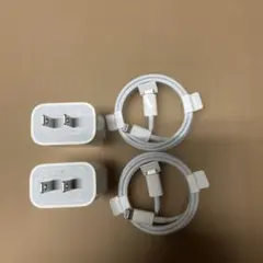 Apple純正20W充電器とUSB-C to Lightningケーブル2セット