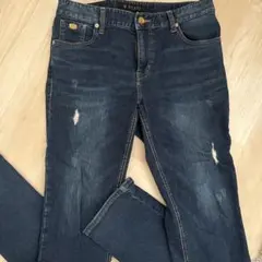 GUESS ダメージ加工 デニムジーンズ 76/30のサムネイル
