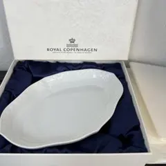 ホワイトフルーテッド フルレース コンポート+オマケ ホワイトフルーテッド フルレース|ロイヤル コペンハーゲン 公式