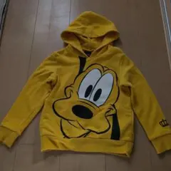 BABYDOLL プルート顔プリントイエローパーカー