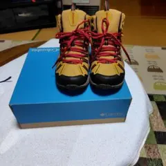 Columbia#MADRUGA PEAK#ハイカット#ベージュ#23.5 - メルカリ