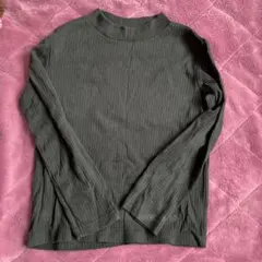 長袖カットソー 黒　130サイズ