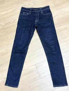 UNIQLO ストレッチジーンズ　L