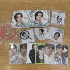 treasure ジョンファン 缶バッジ カプセルトイ トレカ