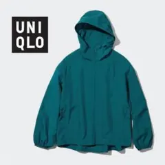 美品　ユニクロ　ポケッタブルUVカットパーカ　収納袋　軽量　撥水加工