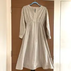 【再々値下げ】&.NOSTALGIAワンピースMのサムネイル