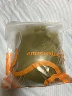 emmerday! 感動シルエットノンワイヤーブラ 5L カーキ