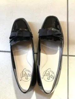 Item thumbnail for item 9f0aa918-0864-4876-a431-2cbc7a980e36