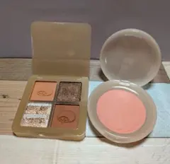 中古品　ETUDE チークとアイシャドウ2点セット