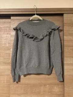 ESTNATIONグレー フリル付き 長袖セーター