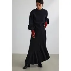 ブラック ロングスカート