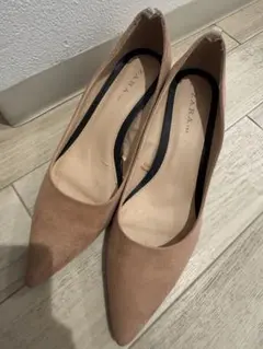 ZARA ベージュ スエード 高ヒール パンプス