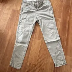 Item thumbnail for item 42b892ac-d1cc-407d-b7fd-3883b5a41d0d