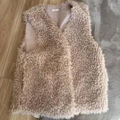 CLASSICAL ELF ベージュノースリーブベスト