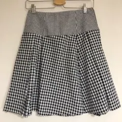 【新品】マイケルコース チェックスカートのサムネイル