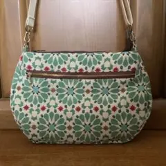 Item thumbnail for item 2d384db3-7e06-4756-8a5c-8f9f31186523