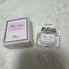 ディオール ミス ディオール ブルーミング ブーケ オードゥトワレ ミニ 5ml
