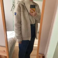 ボアパーカー　アバクロ　ベージュ