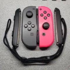 Switch　ジョイコン　左右　ブラック&ピンク