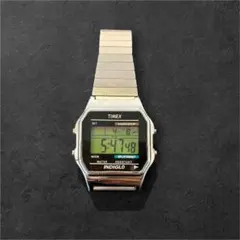 パッション血圧着用TIMEX デジタル腕時計 INDIGLOのサムネイル