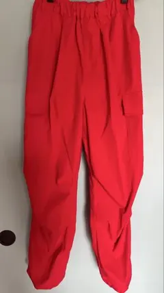 カーゴパンツ