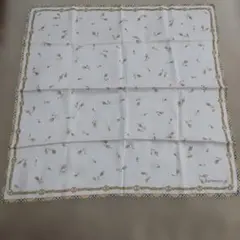 Burberrys 花柄ハンカチ 約50cm