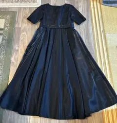 キッズ140センチブラック パーティードレス 半袖 フレア