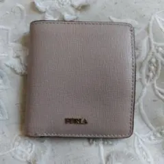 FURLA 二つ折り財布