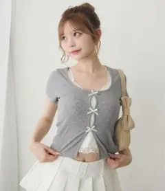 リボン付きグレー半袖トップス　春服　夏服