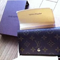 値下げ❸❗️写真多数❗️★美品・送料込★ルイヴィトン モノグラム二つ折財布 正規