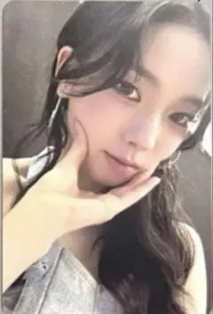 カリナ　aespa rich man starriver トレカ　ラキドロ