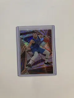 NBA Panini Revolution Base Luka Doncic