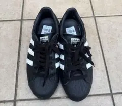 アディダススーパースター82