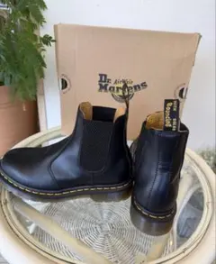 Dr. Martens ブラック サイドゴアブーツ