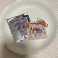 コメダ珈琲 포켓몬 협업 파이리 메타몽 豆菓子風チャーム