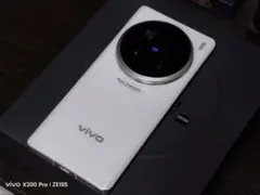 vivo x100 ultra 12/256 中国版　ホワイト