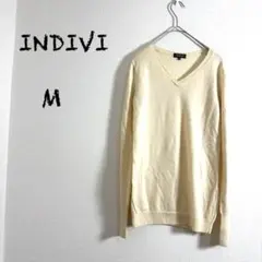 INDIVI インディヴィウール100% Vネックニットセーター38 アイボリー
